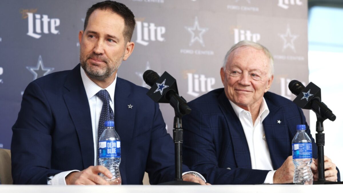 Jerry Jones Has Unexpected Reaction to Rumored Eagles Locker Room Chaos