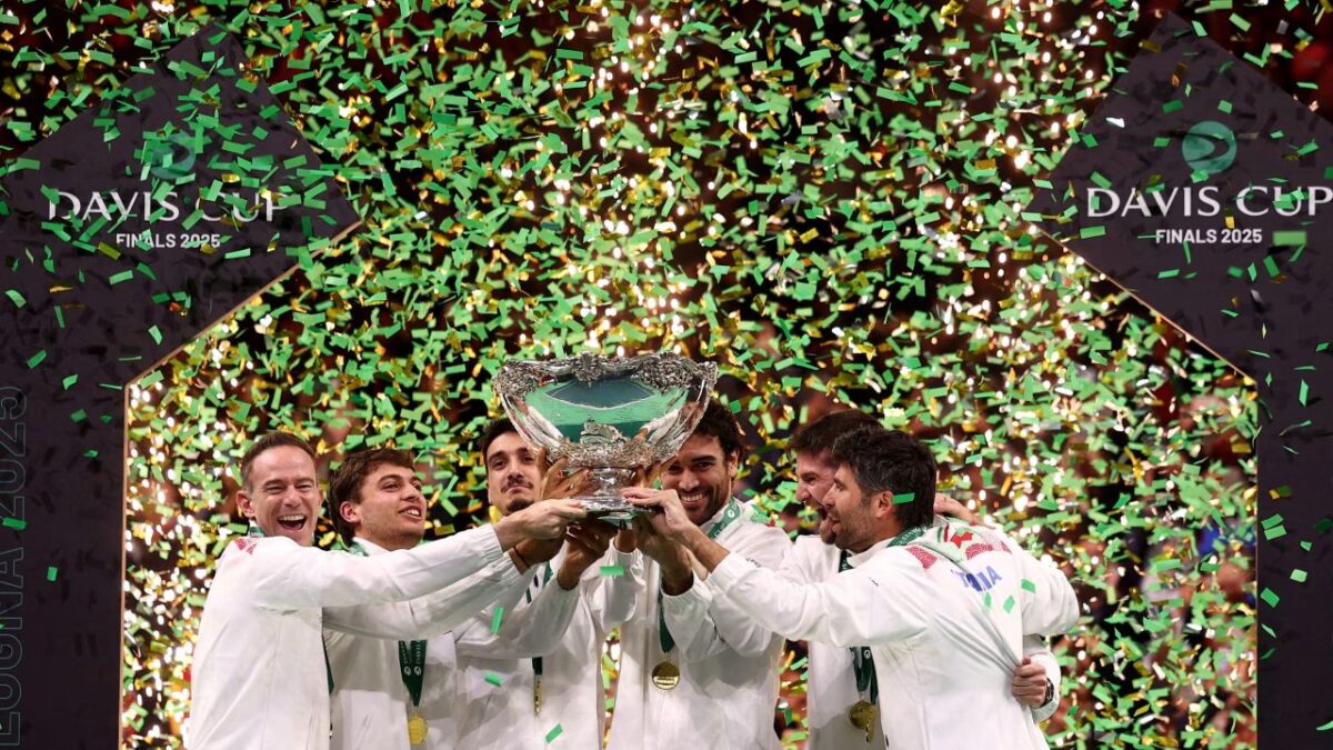 Lorenzo Musetti Explains the Key Difference Between Jannik Sinner and Carlos Alcaraz 1 Davis Cup