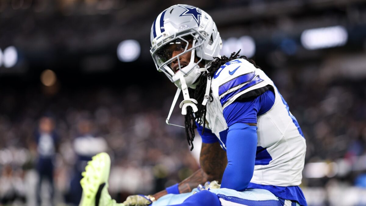 Brian Schottenheimer Expects 'Fired-Up' CeeDee Lamb to Silence Doubters After Frustrating Drops 1 CeeDee Lamb after dropping one of his catches
