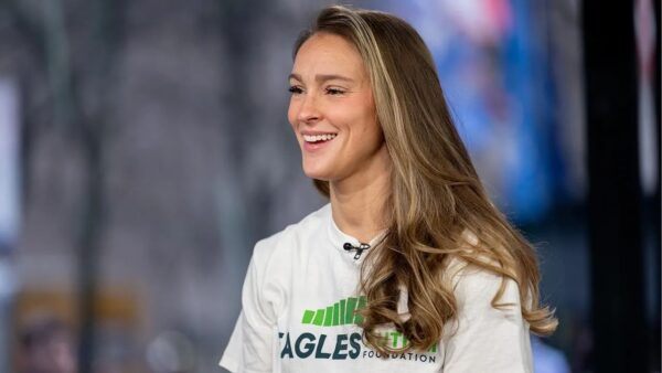 Kylie Kelce Questions The Cowboys’ “America’s Team” Tag