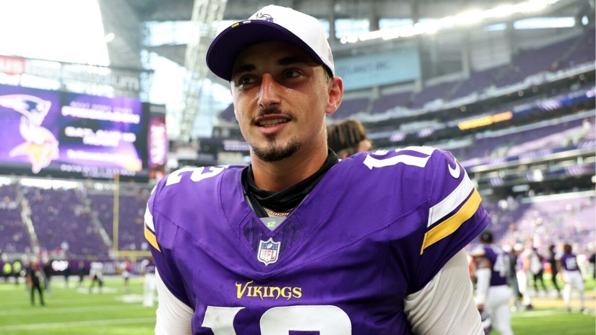 Justin Jefferson Has Full Faith in JJ McCarthy Despite Brutal Loss to Packers 1 Max Brosmer