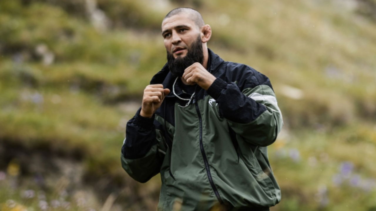 Khamzat Chimaev’s Next Opponent Hints at Title Fight Following Ramadan in 2026