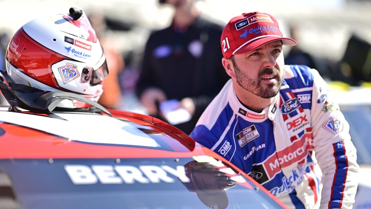 Josh Berry Admits Late Model Racing Is Getting Hard Due to NASCAR After “Embarrassing Mistake” at Thanksgiving Classic