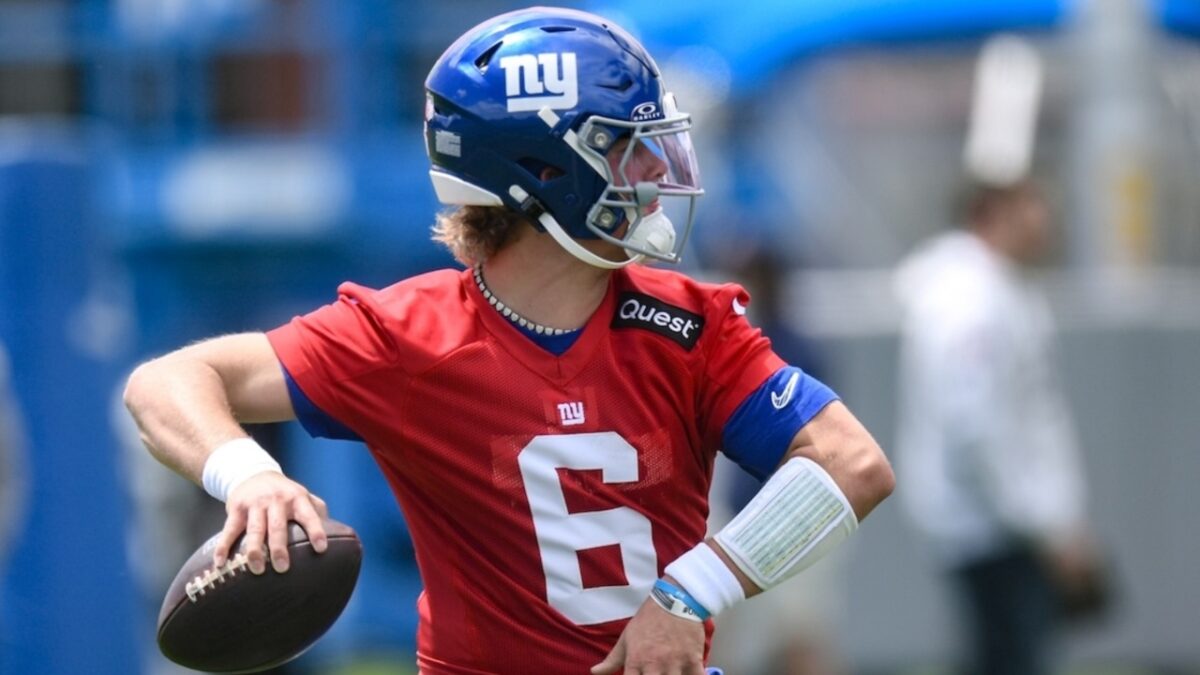 (Video) Huge Fight Breaks out After Patriots' Christian Elliss Hit Jaxson Dart Along the Sideline