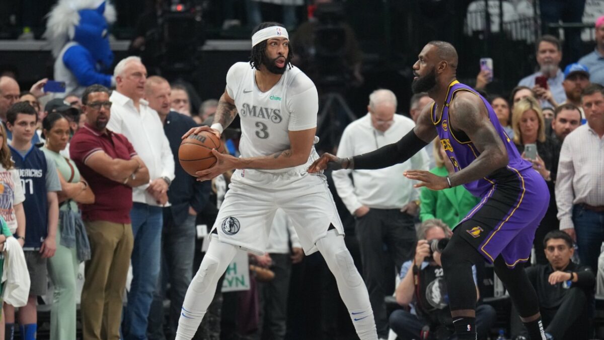 LeBron James Reportedly Waiting on Possible Anthony Davis or Kyrie Irving Reunion, Claims Insider 1 LeBron James defending Anthony Davis