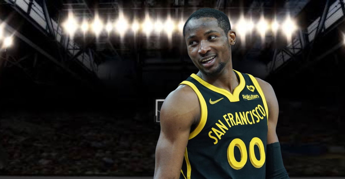 Stephen Curry’s Teammate Caught On Camera Having NSFW Conversation During Warriors Game