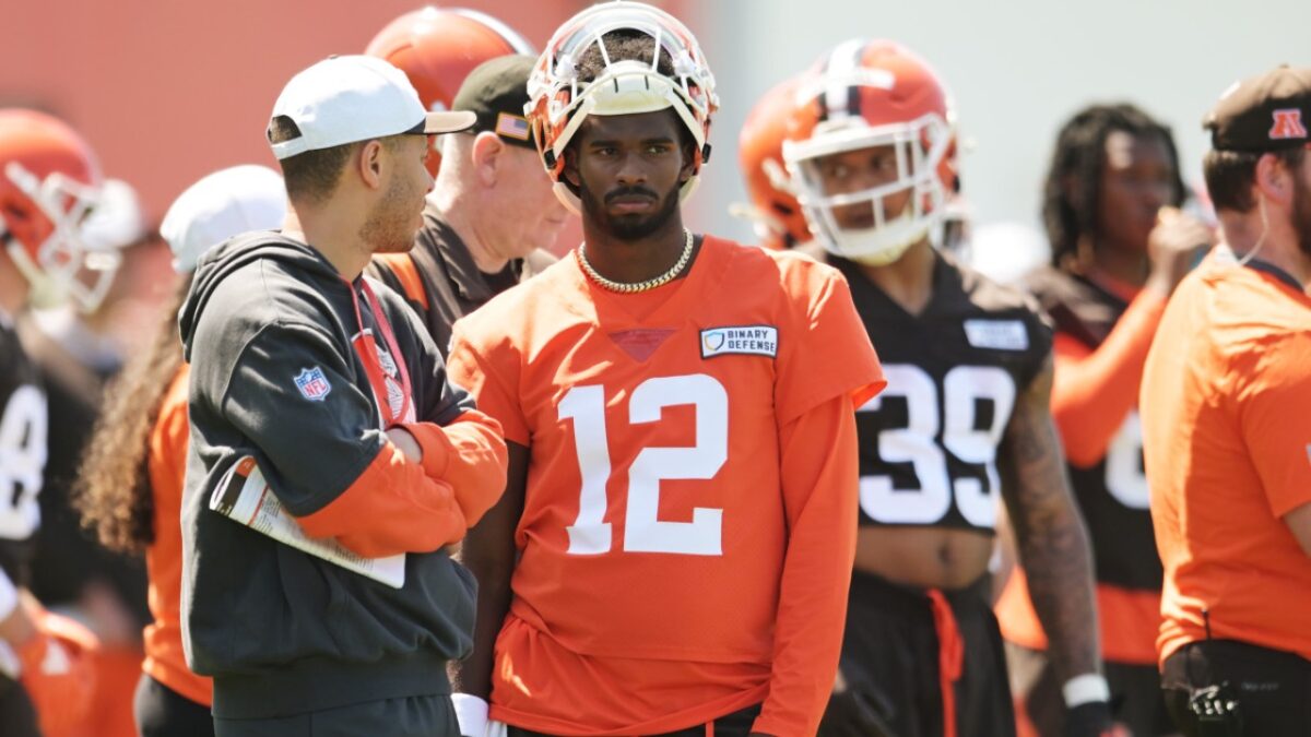 Will the Browns' Choice on Deshaun Watson Help or Hinder Shedeur Sanders?