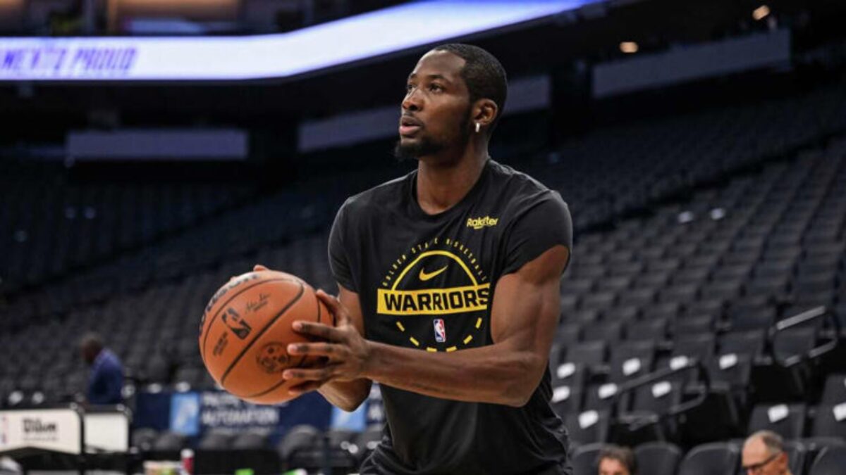 Stephen Curry's Teammate Caught On Camera Having NSFW Conversation During Warriors Game 1 Jonathan Kuminga