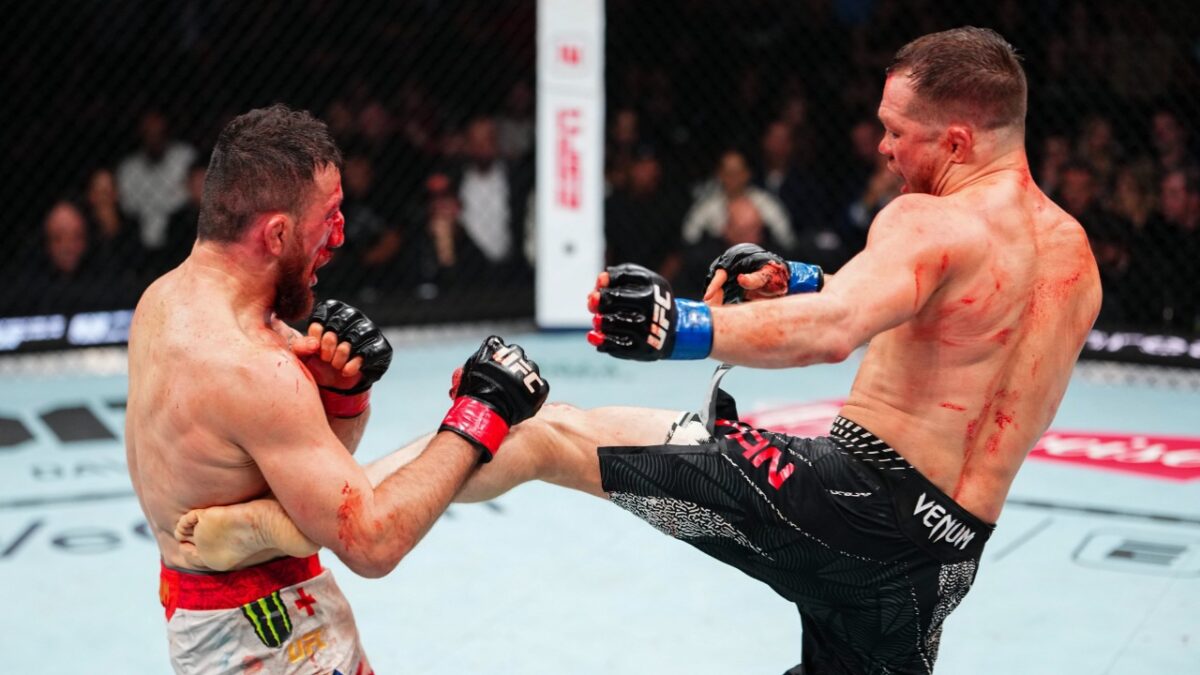 Merab Dvalishvili loses against Petr Yan