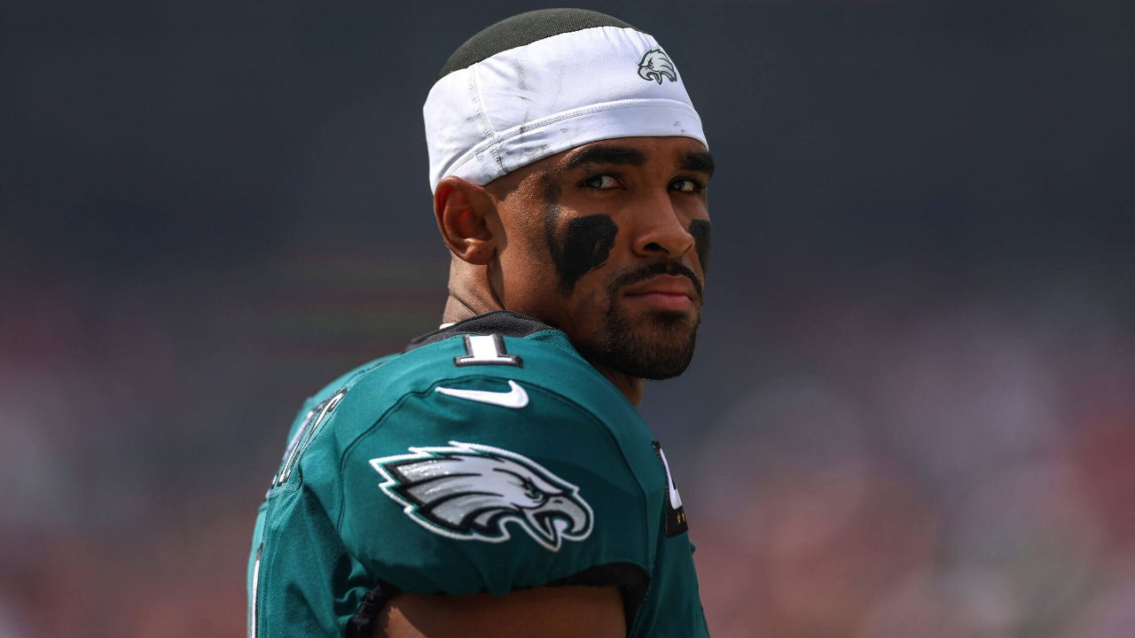 Former Super Bowl Champions Still Believe In Eagles Despite Jalen Hurts’ 4 INT Horror