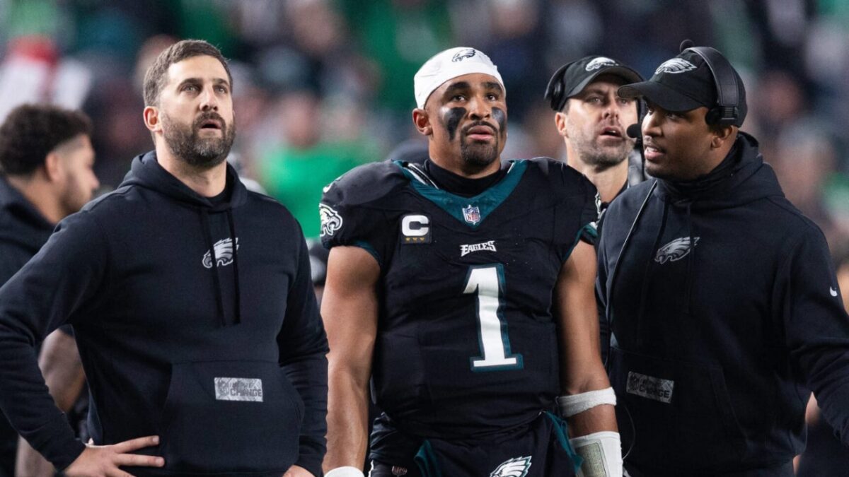 Jalen Hurts Hits Rock Bottom in Embarrassing Chargers Disaster, Scripts Unnecessary History 1 Jalen Hurts Hits Rock Bottom in Embarrassing Chargers Disaster, Scripts Unnecessary History