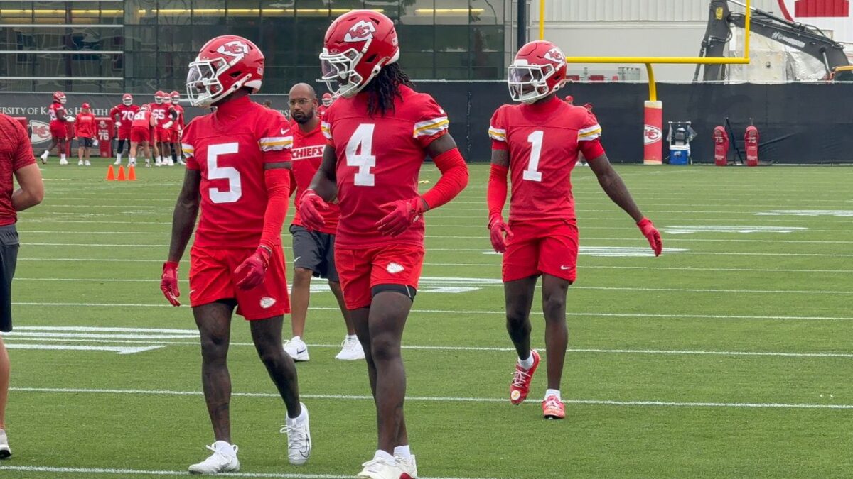 Chiefs wide receiver group are struggling
