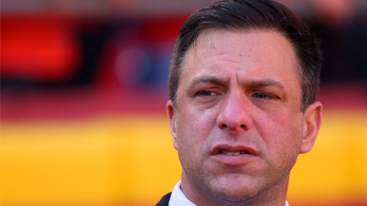 Rich Eisen Claims Fans Will Miss Patrick Mahomes and Chiefs' 'Buzz' As Potential Rebuild Looms 1 Chiefs GM Brett Veach will have to build a new dynasty