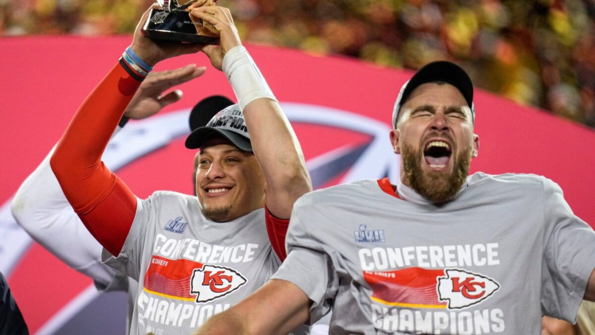 Patrick Mahomes and Travis Kelce during happier times