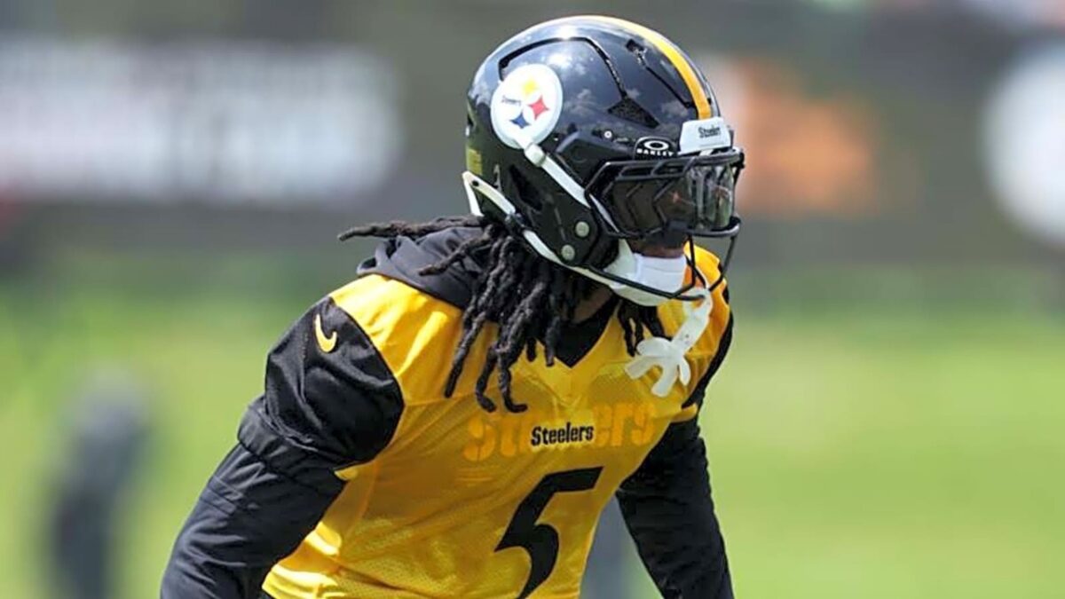 (Video) Jalen Ramsey Seemingly Trolls Ex-Teammate Tua Tagovailoa During MNF Game 1 (Video) Jalen Ramsey Seemingly Trolls Ex-Teammate Tua Tagovailoa During MNF Game