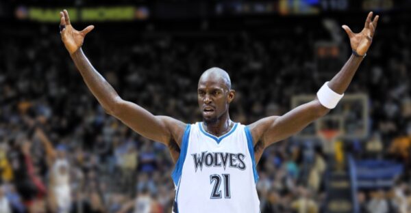 “Tears in My Eyes” – Fans Emotional as Legend Kevin Garnett Returns to Minnesota Timberwolves