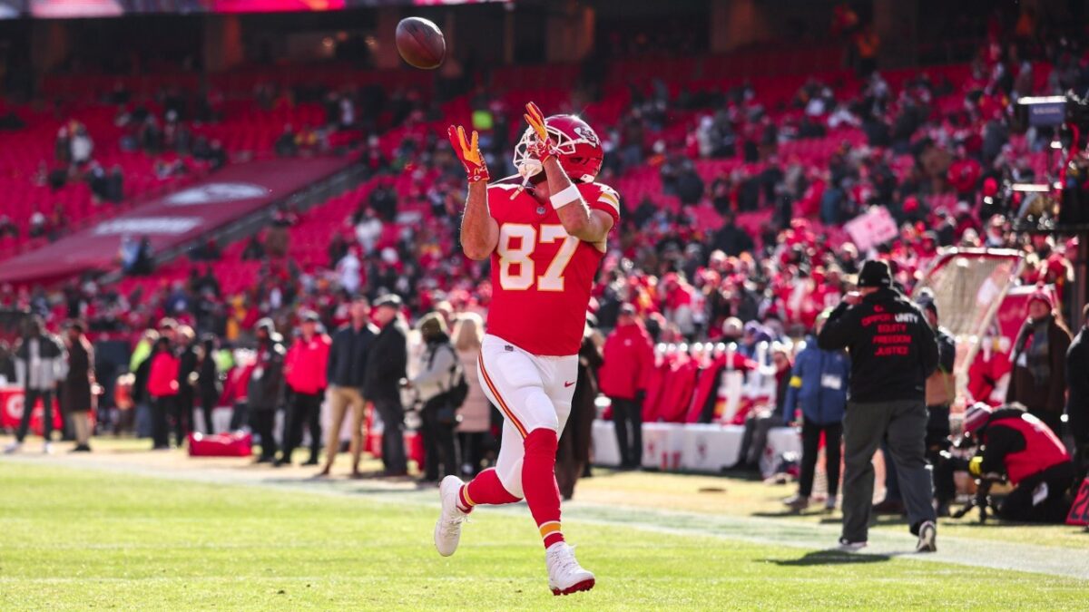 Travis Kelce is still productive