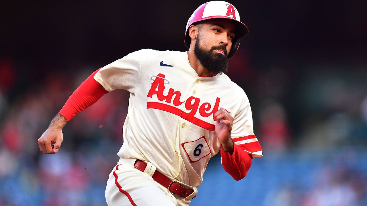 Angels Restructuring Anthony Rendon’s $245 Million Contract Ignites WILD Reactions from Fans: “Greatest Robbery Ever”
