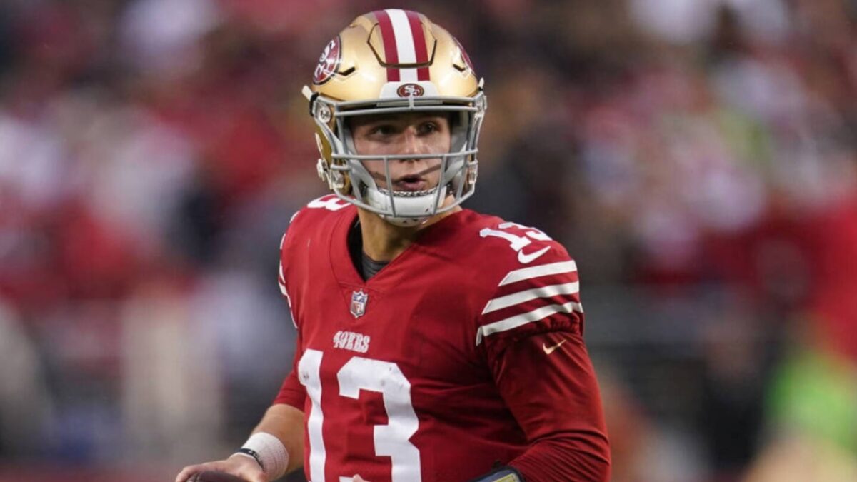 (Video) 49ers GM Loses His Mind on Seahawks Offense Converting a 3rd-and-17 in a Low Scoring Game