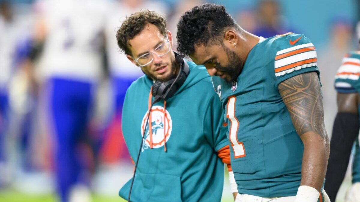 Mike McDaniel and Tua Tagovailoa's relationship comes into question