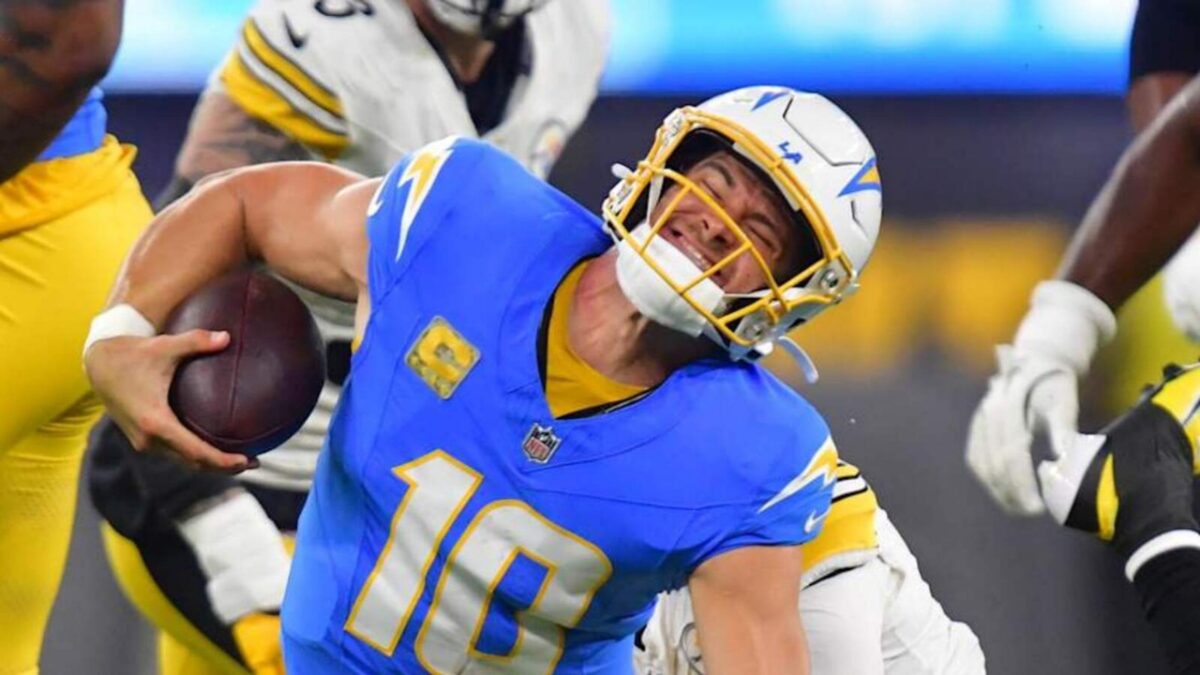 Justin Herbert's Awful Playoff Record Triggers Wild Reactions on Social Media - "One of the Biggest Frauds in NFL History"