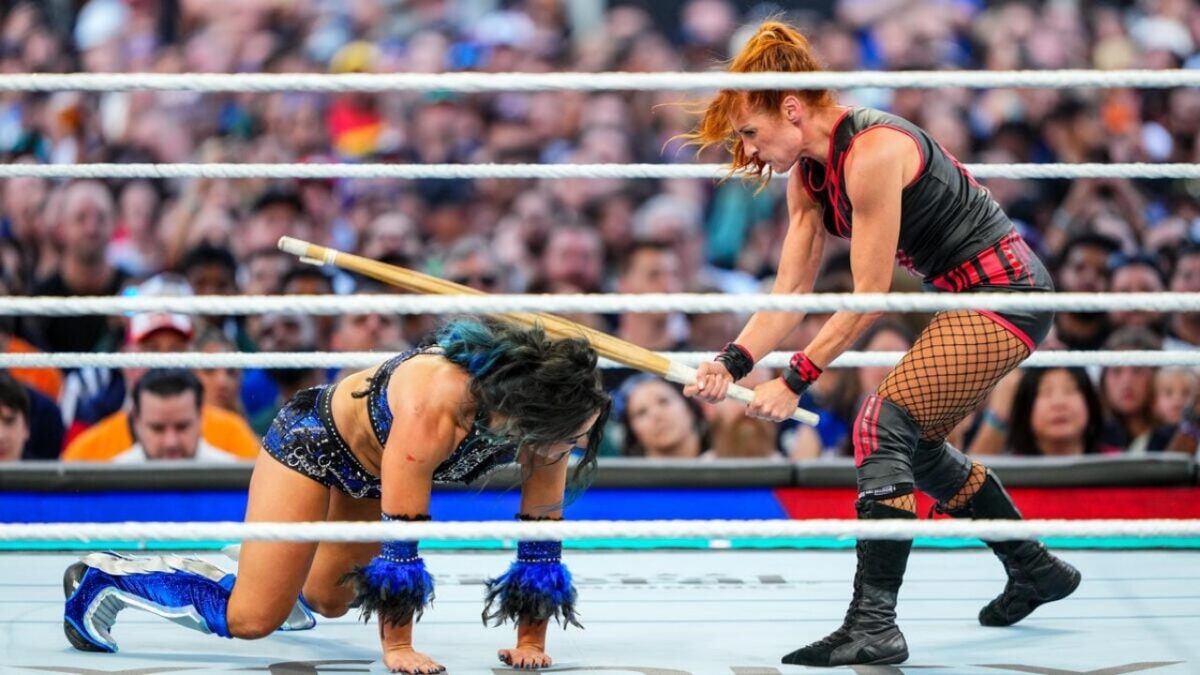 Becky Lynch and Lyra Valkyria