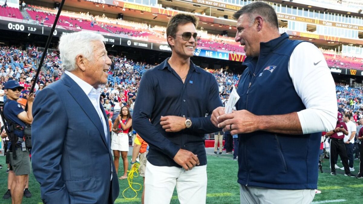 Robert Kraft, Tom Brady, and Mike Vrabel