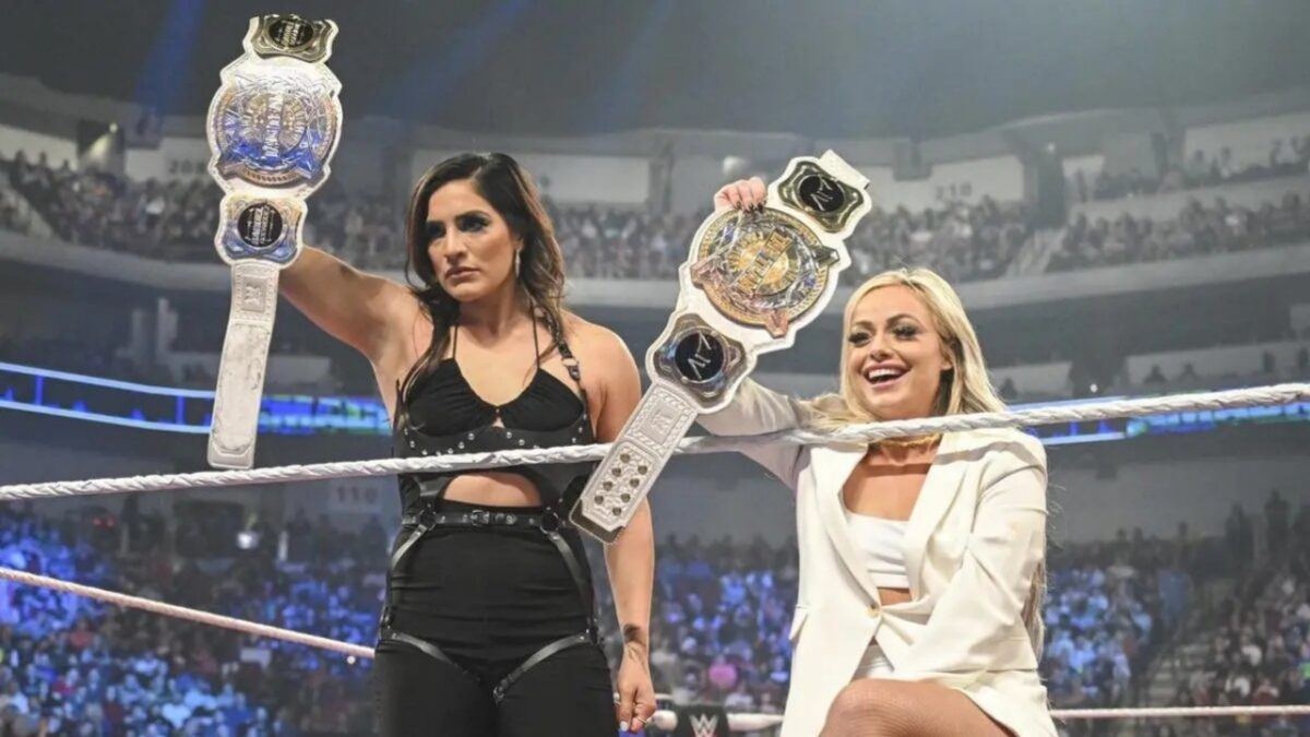 Liv Morgan Outlasts 29 Others to Punch WrestleMania 42 Ticket in Maiden Royal Rumble Triumph 1 Liv Morgan and Raquel Rodriguez