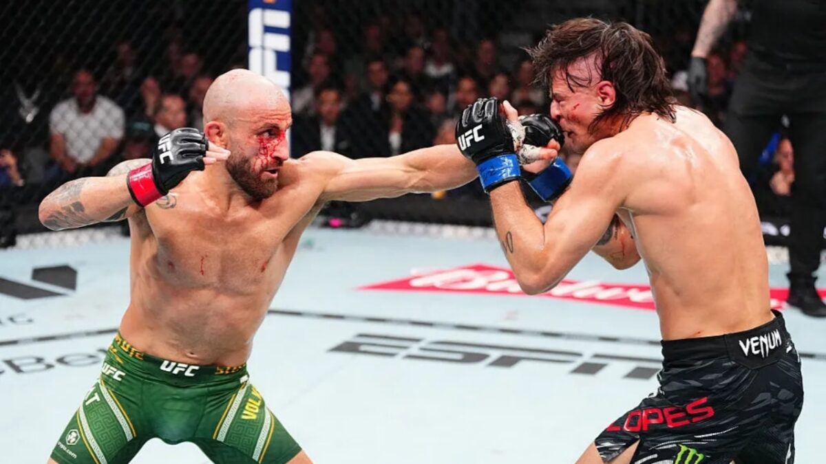 Alexander Volkanovski vs Diego Lopes at UFC 325