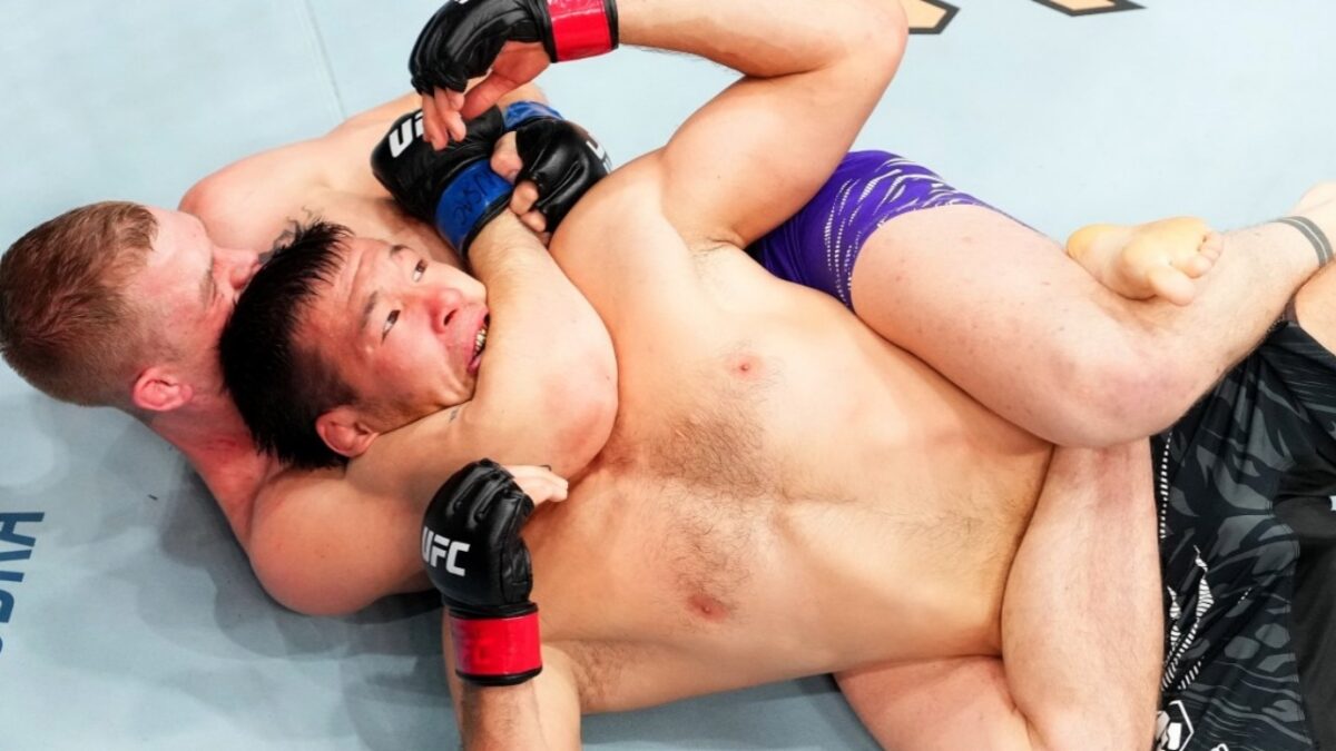 Shavkat Rakhmonov fighting Ian Garry