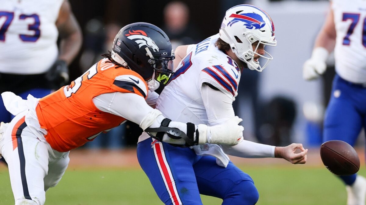 Cam Jordan Blaming Josh Allen For Bills' Super Bowl Drought Infuriates Fans - "CTE Often Sets in Early" 1 Josh Allen's turnovers were a problem