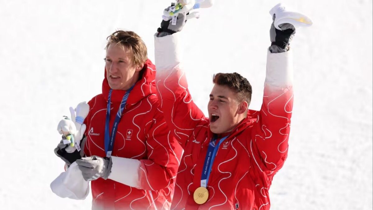 Tanguy Nef (left) with Franjo von Allmen (right), celebrating their men’s team combined win