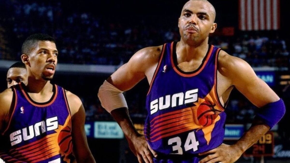 Bo Jackson Hilariously Shuts Down Charles Barkley's 'Greatest Auburn Athlete' Claim 1 Kevin Johnson and Charles Barkley with the Phoenix Suns