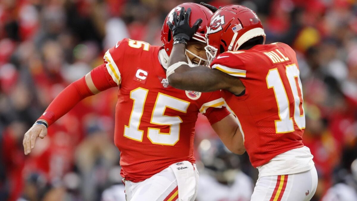 Patrick Mahomes can be great again throwing to Tyreek Hill