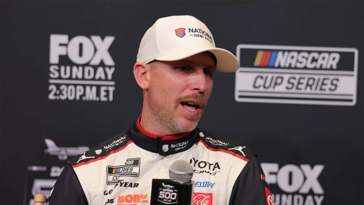 Denny Hamlin (via Imagn)