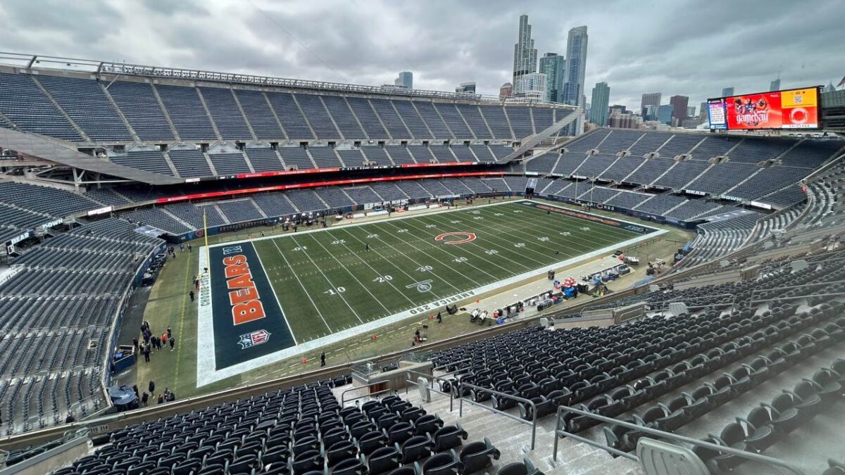 Bears will not play in Soldier Field beyond 2033