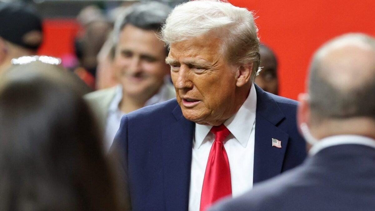 (Video) Bulldogs QB Gunner Stockton Couldn't Contain His Excitement While Speaking at President Donald Trump’s Georgia Rally