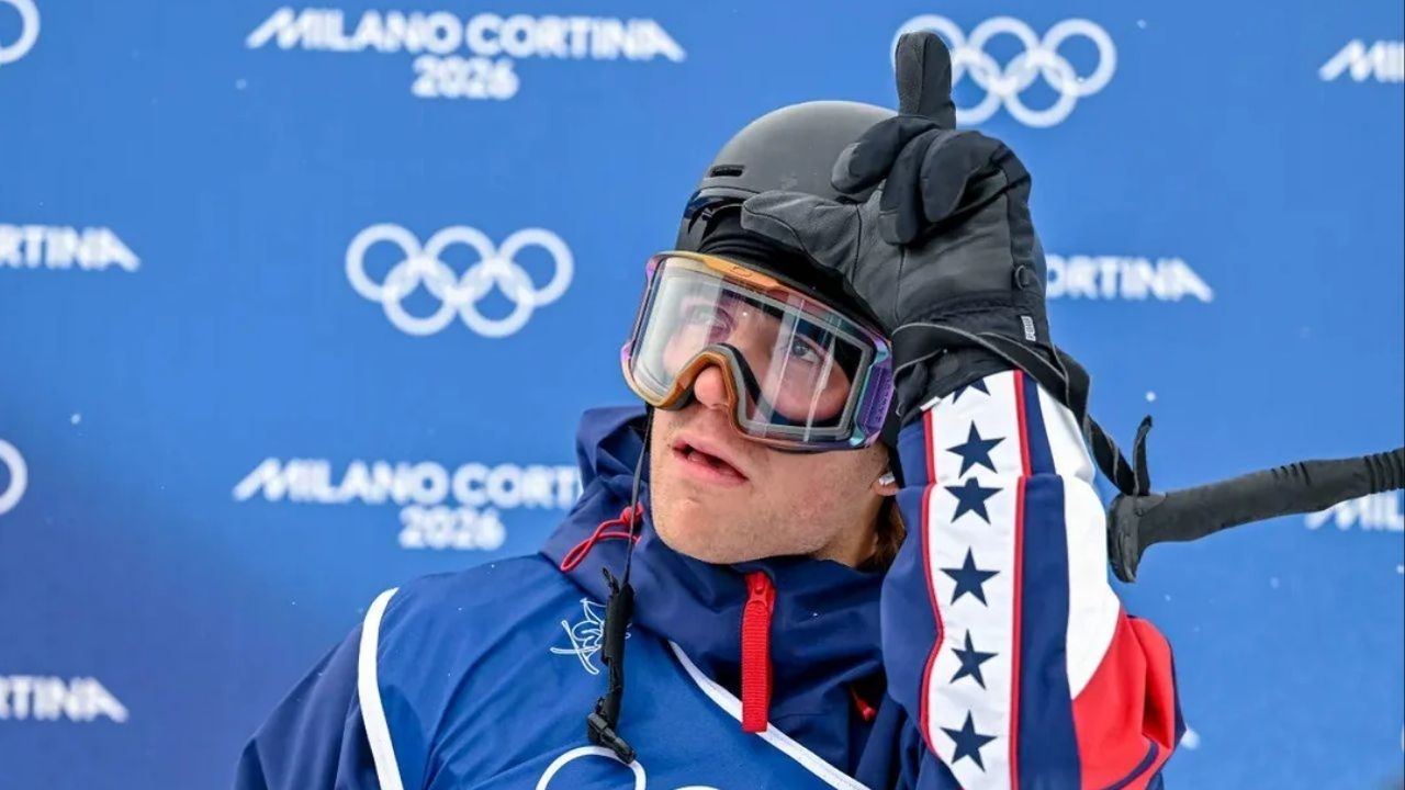 American Skier Hunter Hess Responds With A “L” Gesture To Trump’s Loser Comments