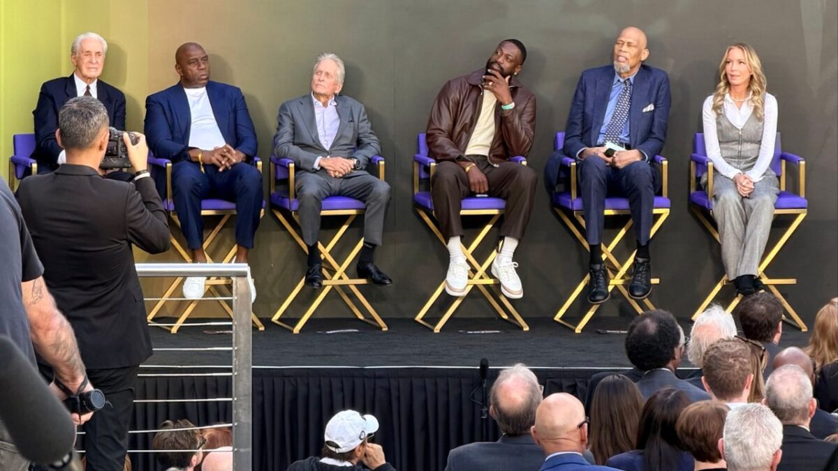 Pat Riley Rallies Lakers and Heat to Beat Celtics During Statue Unveiling Ceremony 1 Pat Riley with Lakers' dignitaries at his statue unveiling