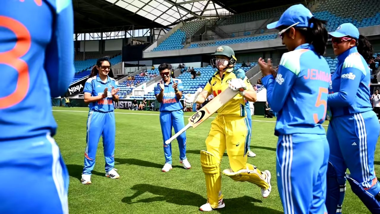 Alyssa Healy Gets a Heartwarming Guard of Honor from Indian Team During Her Last ODI Game in Hobart