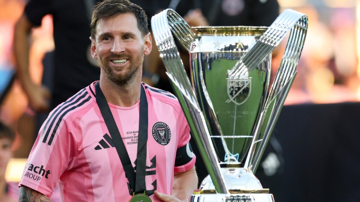 (Video) Lionel Messi Reacts With Awkward Smile After Donald Trump Brings Up Cristiano Ronaldo During White House Event