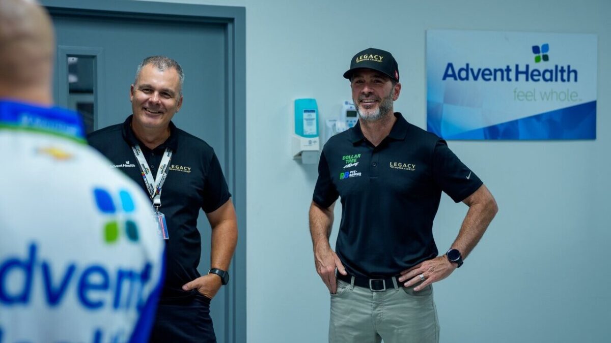 Jimmie Johnson Reveals How Michael Jordan’s NASCAR Lawsuit Accelerated his Teams’ Growth 1 Jimmie Johnson