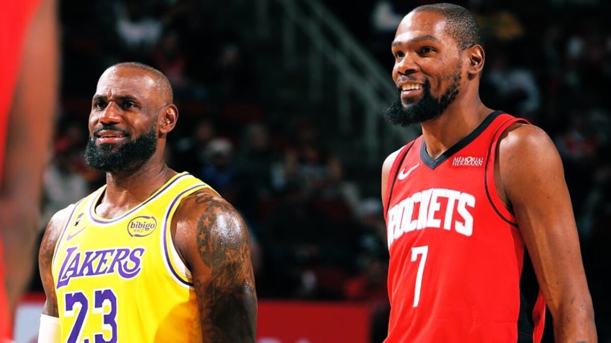 LeBron James and Kevin Durant during their game