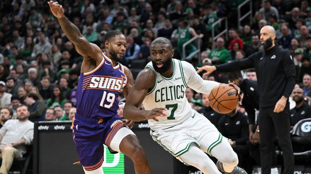 Jaylen Brown against the Suns