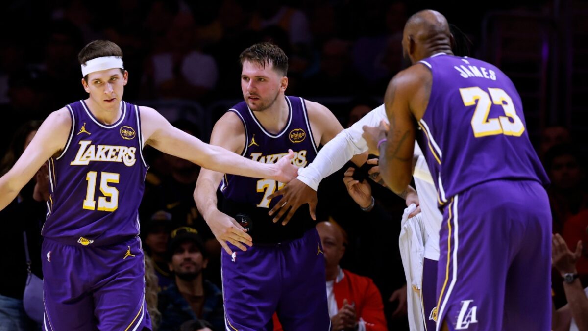 Lakers put together a nine-game winning streak