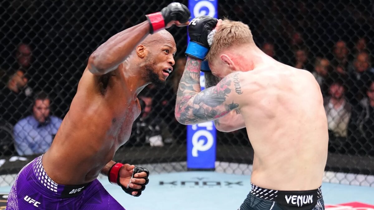 Michael 'Venom' Page vs Sam Patterson at UFC London