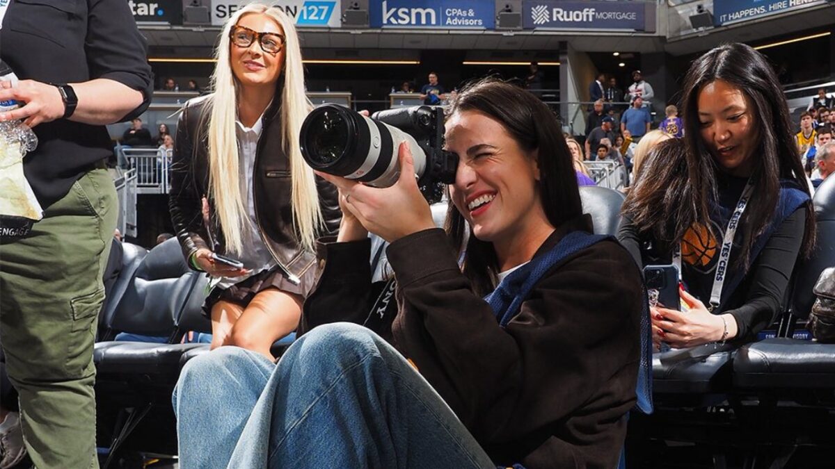 Caitlin Clark snapping away