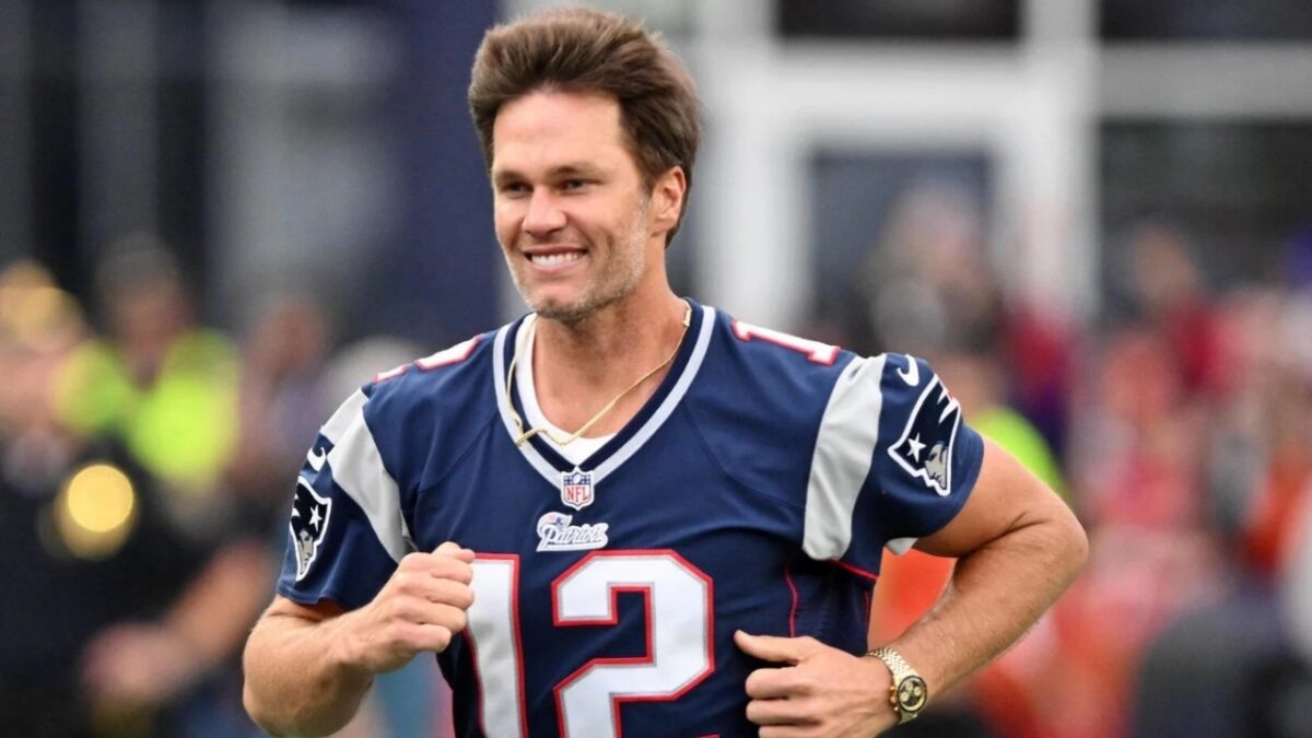 Tom Brady Opens Up on Exploring NFL Comeback Logistics Despite Being Raiders' Minority Owner

eMed $200 million