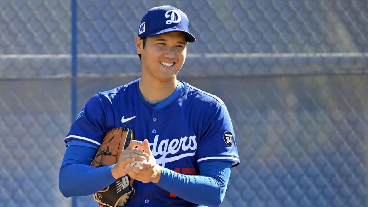 Shohei Ohtani Gifts Dodgers Teammates $4,000 Watches with Three-Peat Message