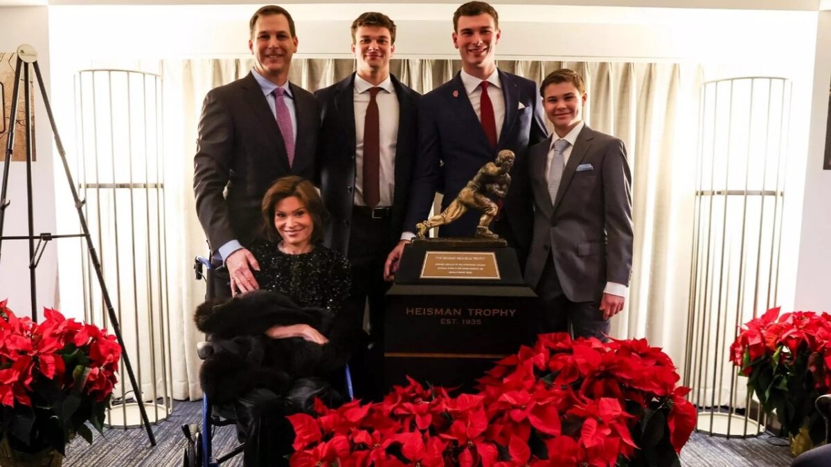 Fernando Mendoza with his family